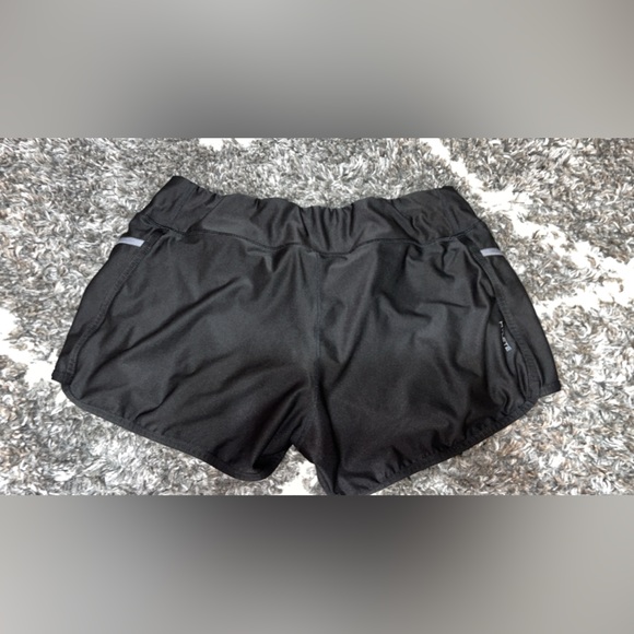 Hylete shorts size XL - Picture 2 of 3